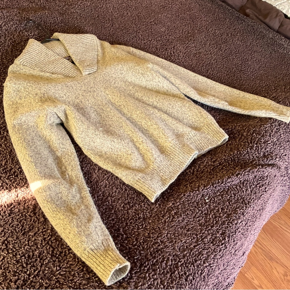 Victoria Dry Goods- cardigan Sweater